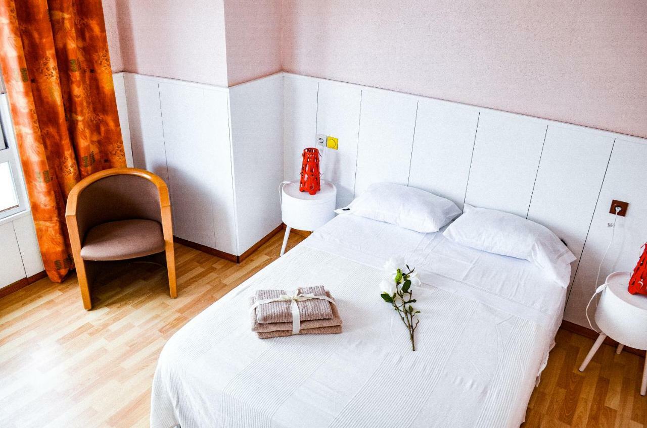 Virgen Apartament Hotel Cullera Extérieur photo